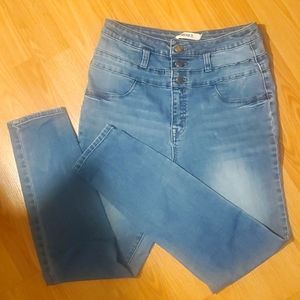 Triple faux waist/ 3 button denim -(French style) size 29 -flattering !